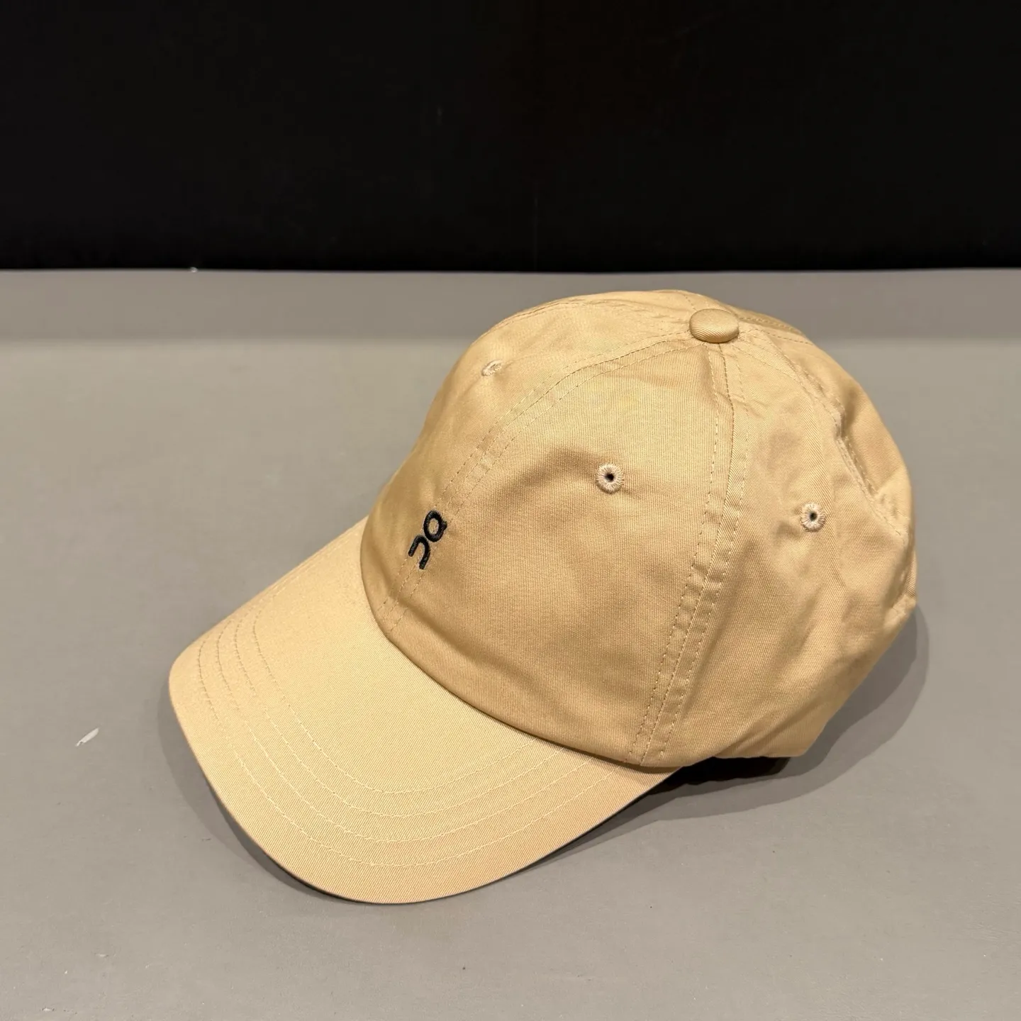 On Angpao small label washed baseball cap